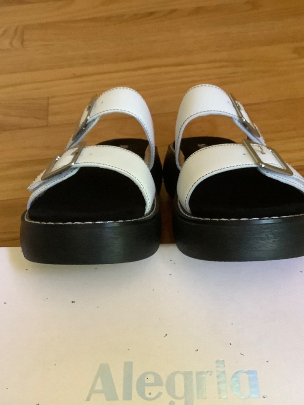 Alegria Iza Adjustable Leather Double Buckle Slide Sandal White SZ EU40/US9.5-10 - Picture 7 of 16